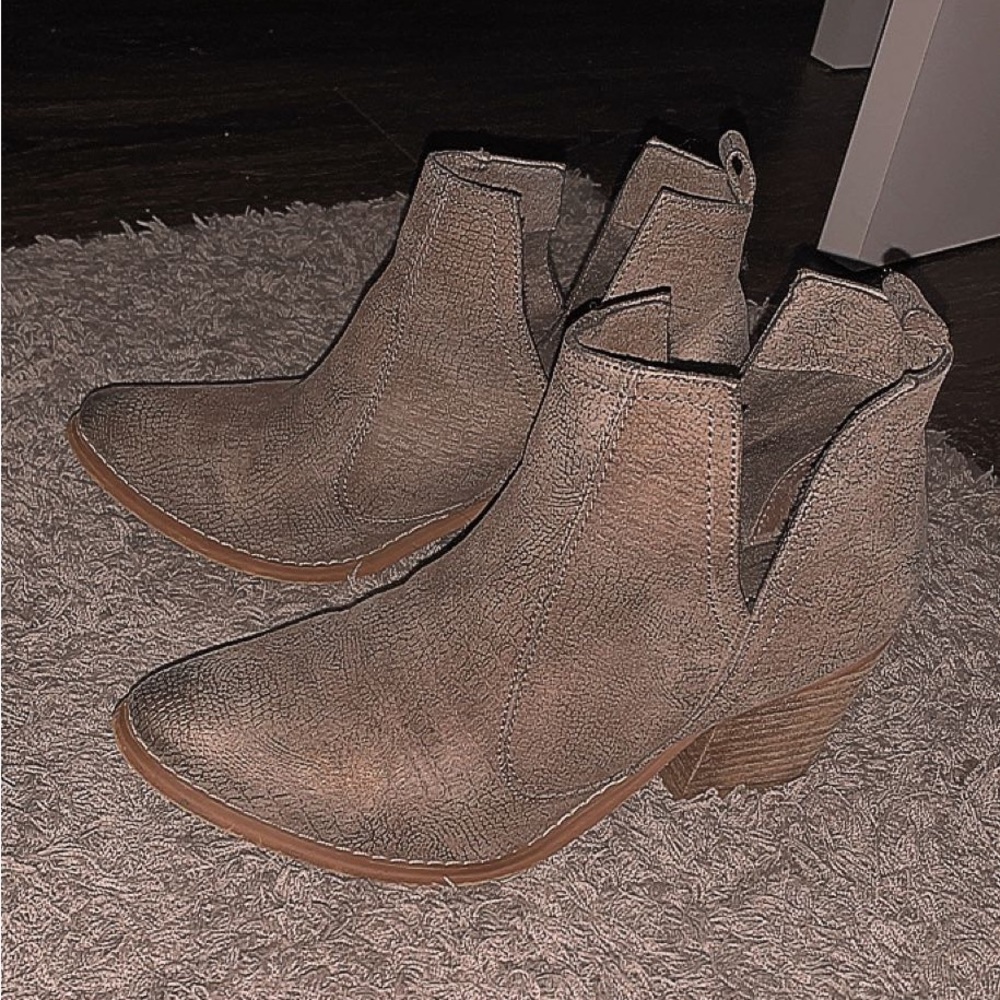 Not Rated heel ankle boots